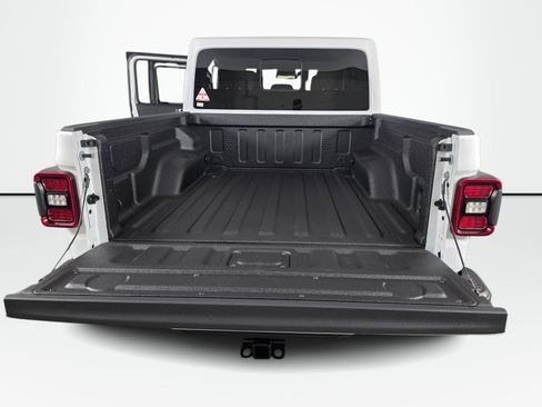 New 2026 Jeep Gladiator Sport AWD/4WD image 17