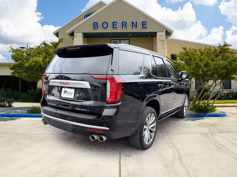 Used 2024 GMC Yukon Denali w/ Denali Reserve Package AWD/4WD image 5