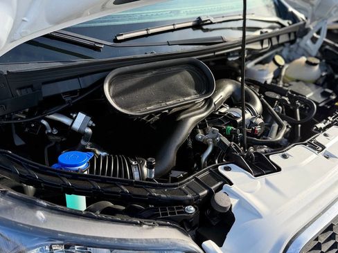 Used 2024 Ford Transit 250 Low Roof w/ Exterior Upgrade Package image 88