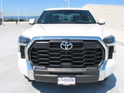 New 2025 Toyota Tundra SR5 image 8
