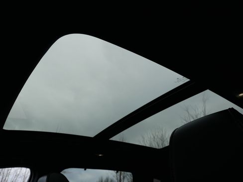 Used 2023 Acura MDX A-Spec image 33