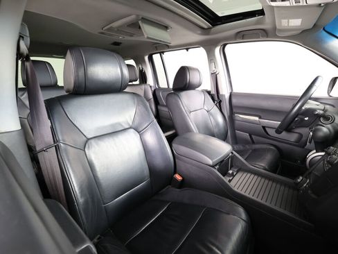 Used 2012 Honda Pilot Touring image 27
