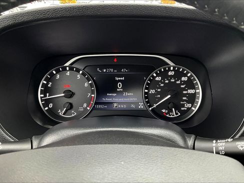 Used 2024 Nissan Frontier SL w/ Technology Package image 13