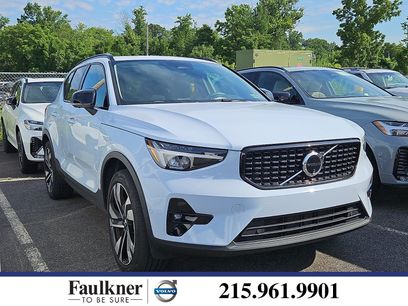 Used 2024 Volvo XC40 B5 Plus w/ Protection Package Premier