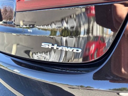 Used 2015 Acura TLX w/ Technology Package AWD/4WD image 10