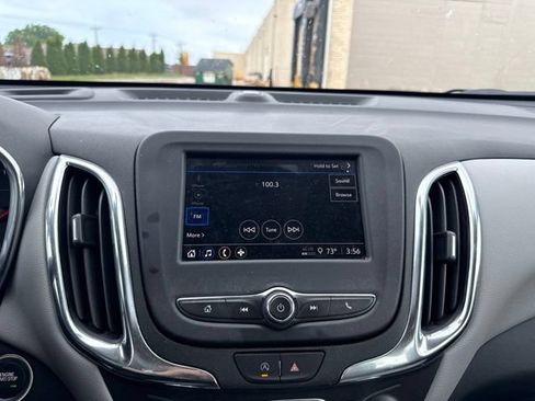 Used 2023 Chevrolet Equinox LS FWD image 12