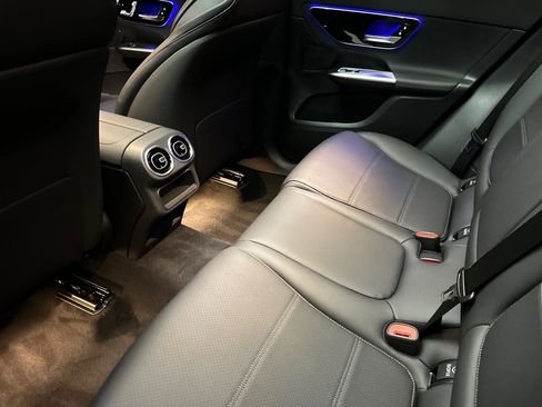 Used 2026 Mercedes-Benz GLC 300 image 20