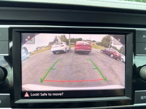 Used 2019 Volkswagen Jetta S w/ Driver Assistance Package FWD image 38