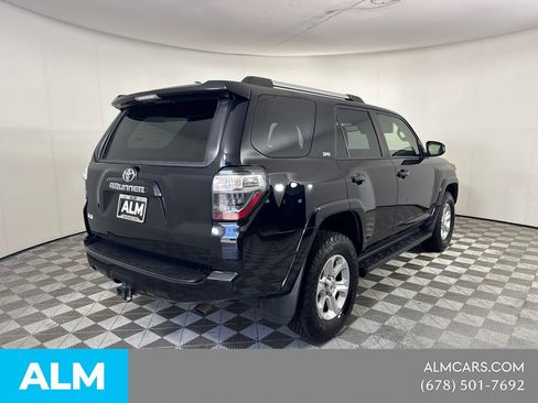Used 2021 Toyota 4Runner SR5 AWD/4WD image 5