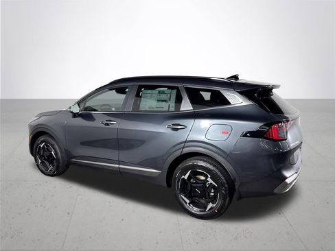 New 2026 Kia Sportage EX image 8