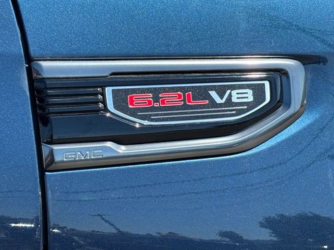 Used 2020 GMC Sierra 1500 AT4 w/ Technology Package image 8