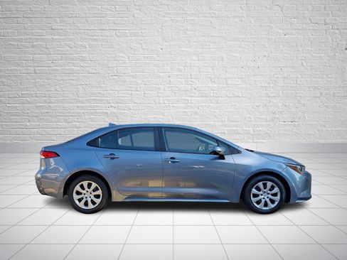 Used 2024 Toyota Corolla LE FWD image 7