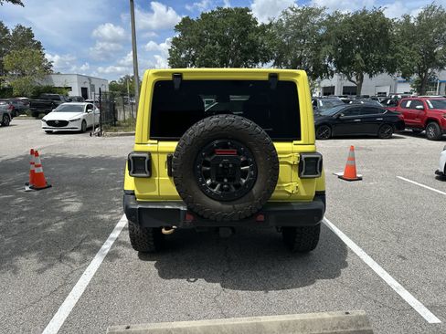 Used 2023 Jeep Wrangler Unlimited Rubicon 392 w/ Trailer Tow Package AWD/4WD image 7