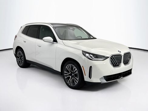 New 2026 BMW X3 xDrive30i w/ Convenience Package AWD/4WD image 3