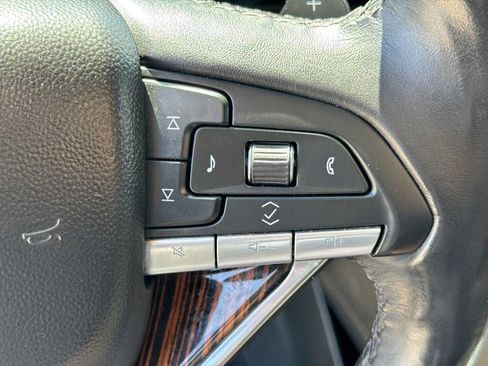 Used 2023 Cadillac Escalade ESV Premium Luxury AWD/4WD image 26
