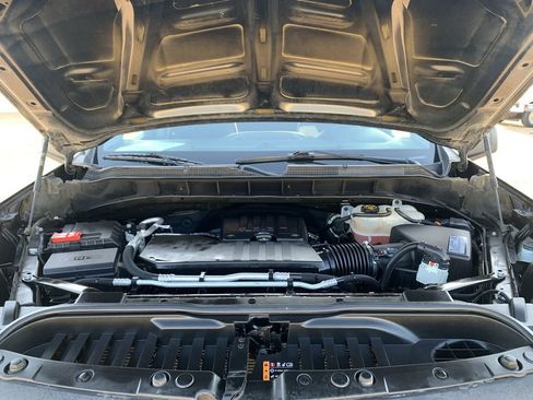 Certified 2021 Chevrolet Silverado 1500 Custom RWD image 29
