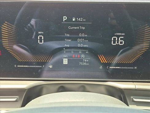Used 2026 Kia Sportage EX w/ EX Panorama Roof Package FWD image 11