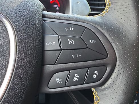 Used 2024 Dodge Durango SRT AWD/4WD image 18