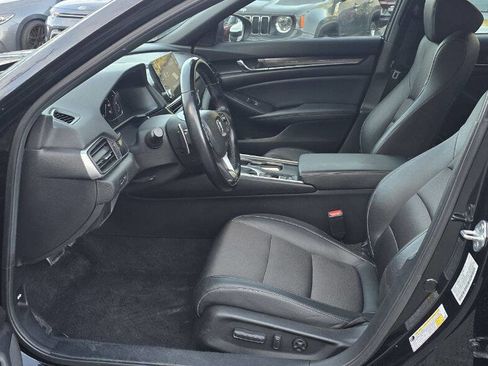 Used 2021 Honda Accord Sport image 11