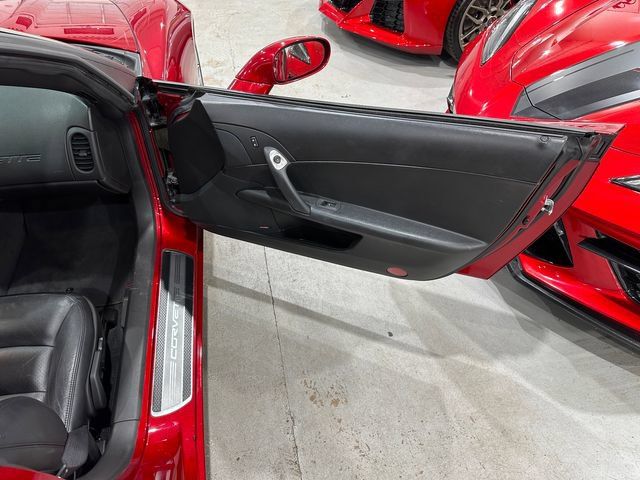 Used 2009 Chevrolet Corvette Coupe w/ Preferred Equipment Group RWD image 15