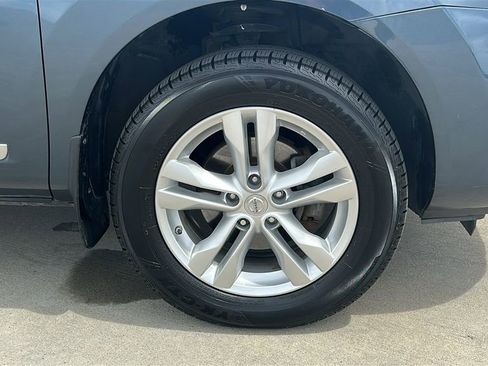 Used 2013 Nissan Rogue SV image 15