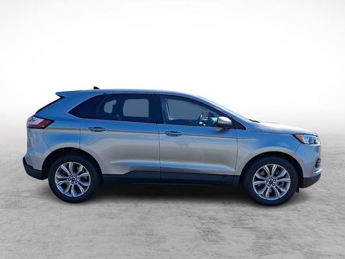 Used 2024 Ford Edge Titanium AWD/4WD image 6