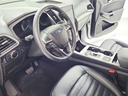 Used 2023 Ford Edge SEL w/ Convenience Package AWD/4WD image 13
