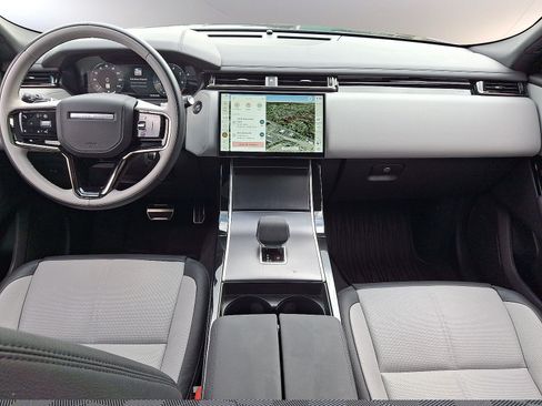 Certified 2026 Land Rover Range Rover Velar Dynamic SE AWD/4WD image 3