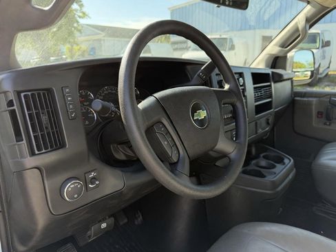 Used 2025 Chevrolet Express 2500 w/ Driver Convenience Package RWD image 22