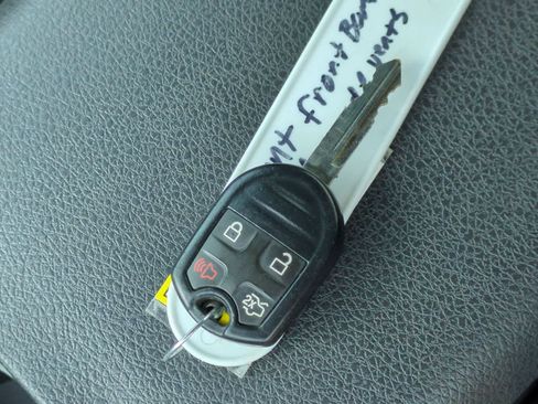 Used 2007 Ford Mustang GT RWD image 32