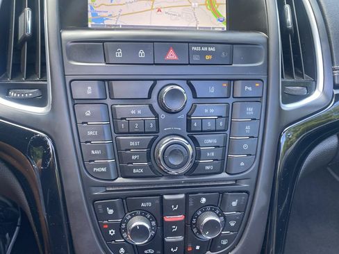 Used 2019 Buick Cascada Premium FWD image 16