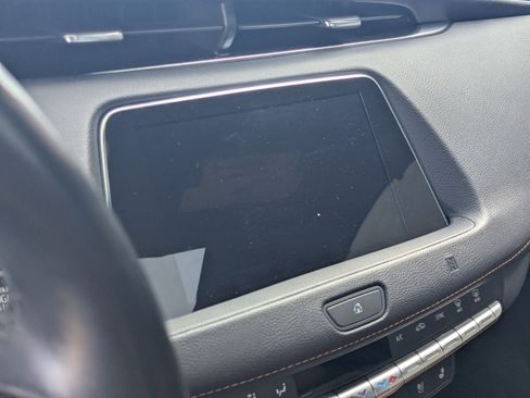 Used 2019 Cadillac XT4 Premium Luxury image 13