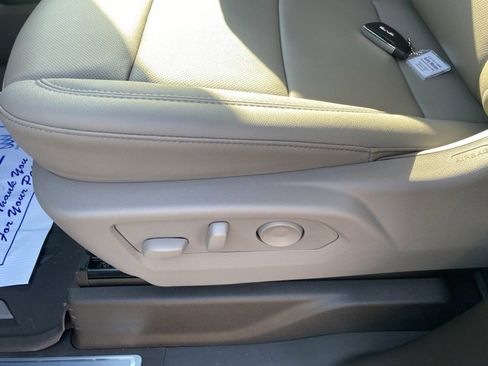 New 2026 GMC Sierra 1500 SLT w/ SLT Premium Plus Package image 18