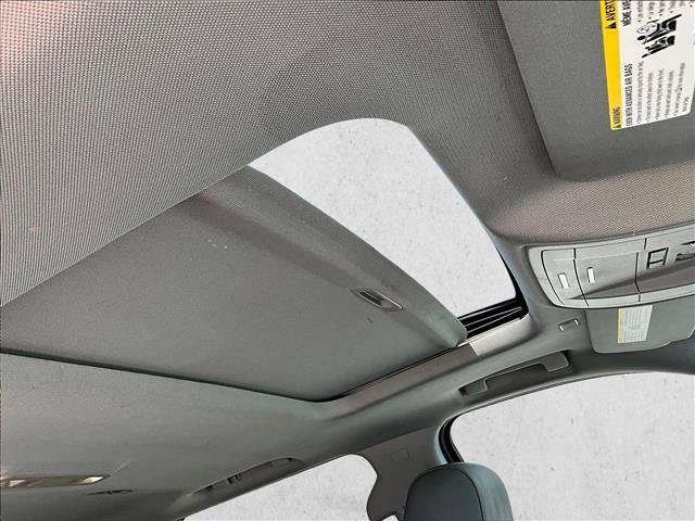 Used 2018 Chevrolet Tahoe LT w/ Luxury Package AWD/4WD image 16
