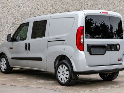 Used 2020 RAM ProMaster City SLT w/ Popular Equipment Group image 9