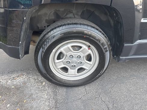 Used 2017 Jeep Patriot Sport w/ Power Value Group image 22