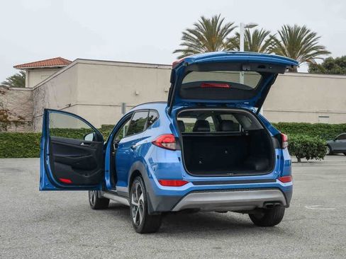 Used 2018 Hyundai Tucson Limited w/ Ultimate Package 02 FWD image 24