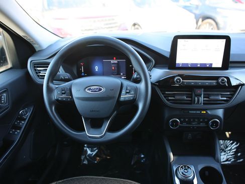 Used 2025 Ford Escape Active image 14