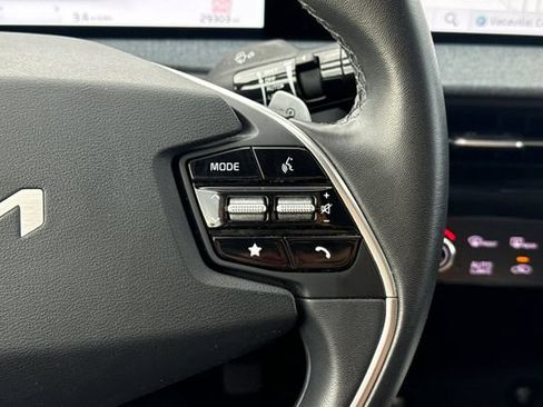 Certified 2024 Kia EV6 Light RWD image 33
