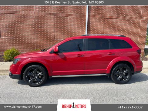 Used 2020 Dodge Journey Crossroad image 2