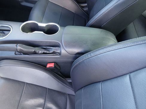 Used 2020 Ford Mustang Premium RWD image 8