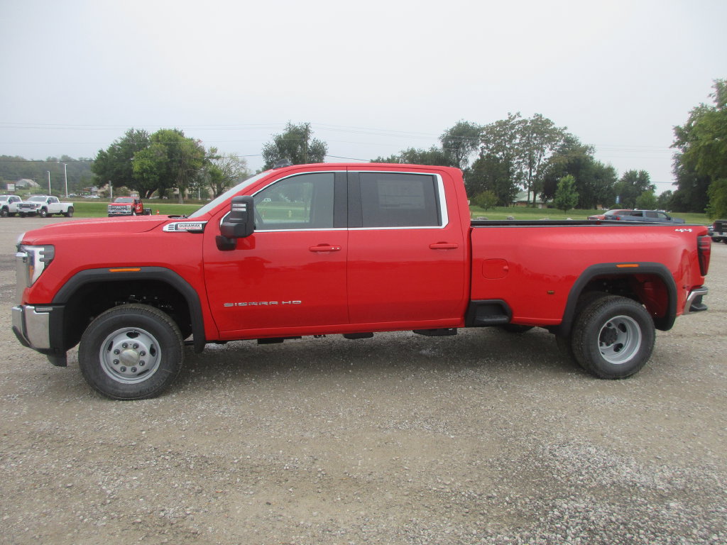 New 2026 GMC Sierra 3500 SLE w/ SLE Value Package AWD/4WD image 10