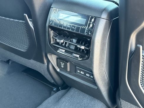 New 2026 Jeep Grand Cherokee L Limited RWD image 18