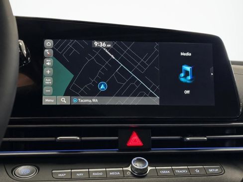 New 2026 Hyundai Elantra Limited FWD image 28