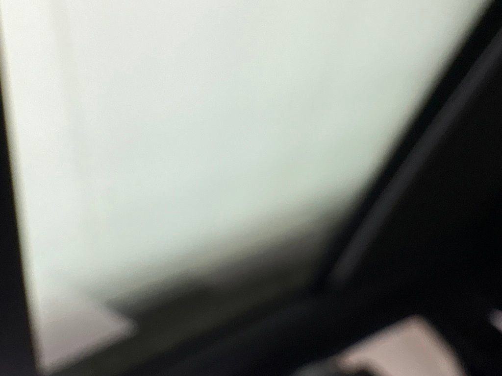 Certified 2024 Porsche Cayenne AWD/4WD image 41