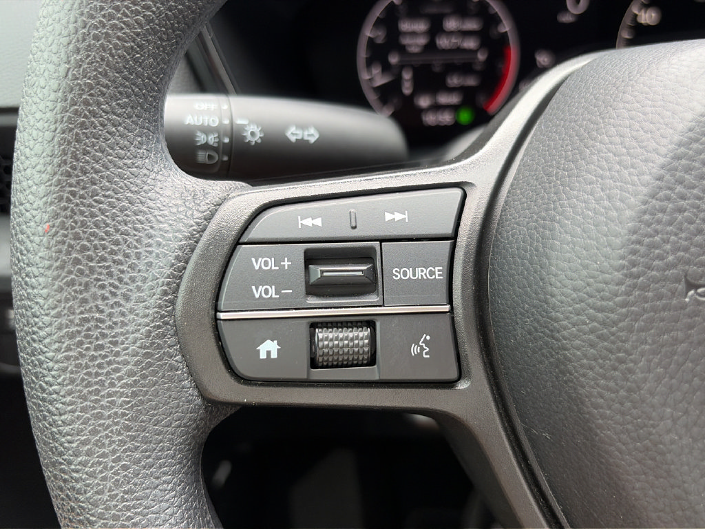 Used 2025 Honda CR-V EX image 22