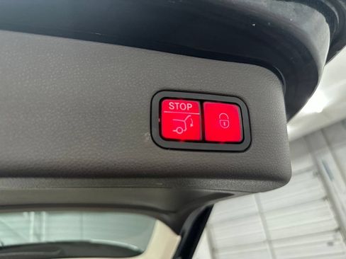 Used 2018 Mercedes-Benz GLE 350 image 29