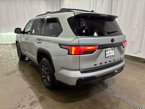 New 2026 Toyota Sequoia Platinum AWD/4WD image 5