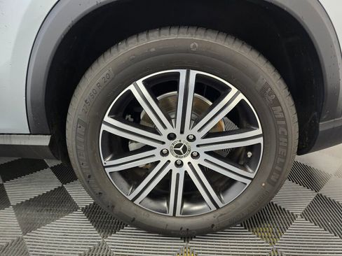 Used 2025 Mercedes-Benz GLE 350 4MATIC image 21