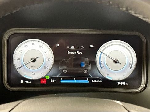 Used 2023 Hyundai Kona Limited image 14